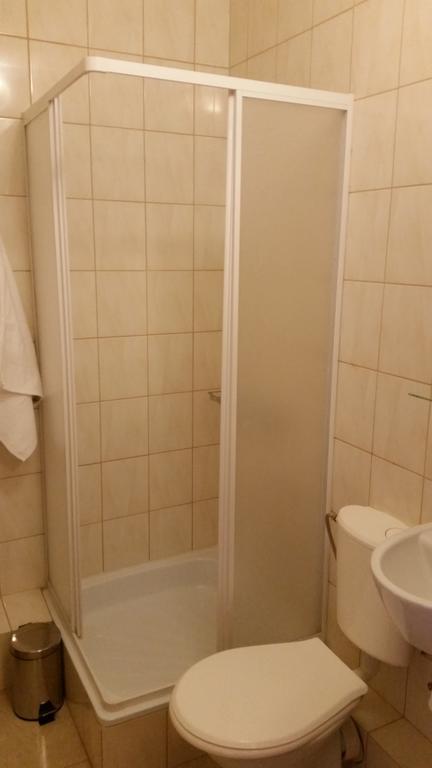 Pokoje Goscinne Vis A Vis Retro ゴスティニン 部屋 写真